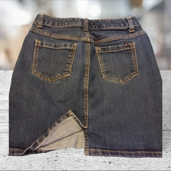 Tommy Hilfiger short denim skirt size 2 - Picture 6 of 14